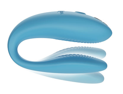We-Vibe Sync Go Flexible Couple Vibrator in Turquoise